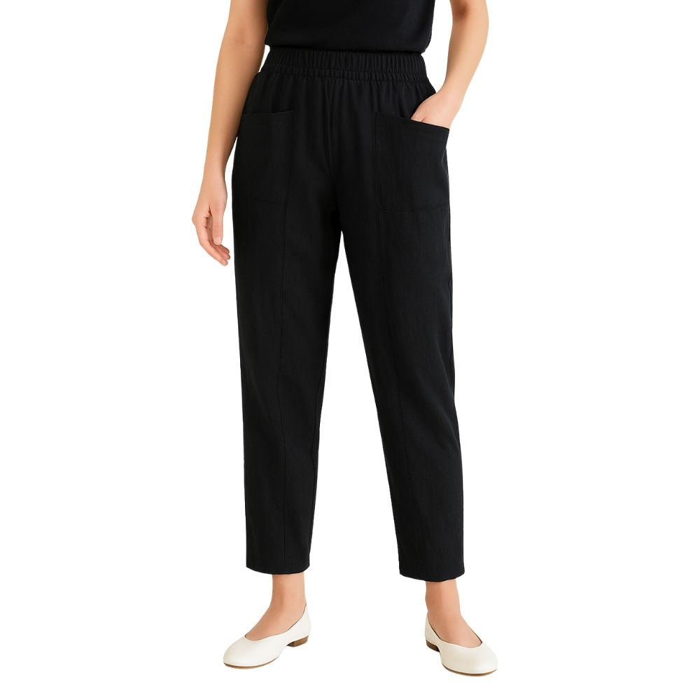 Straight-cut trousers with an elastic waistband and a simple design