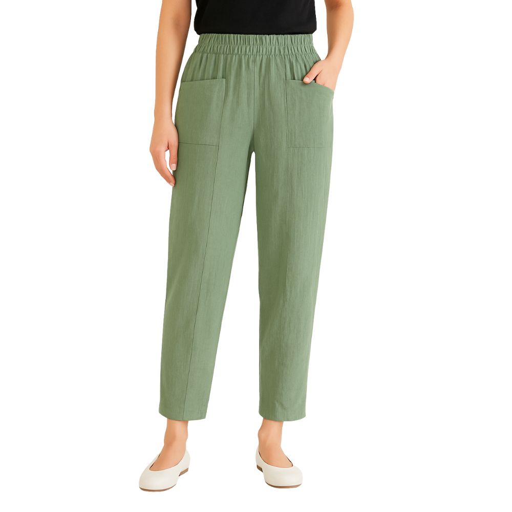 Straight-cut trousers with an elastic waistband and a simple design