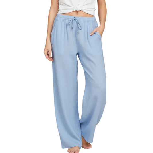 Loose-fitting trousers for women with an elastic waistband