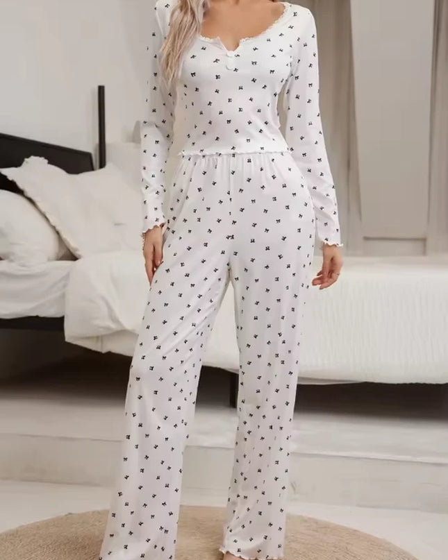 Women's round-neck polka dot pajama set